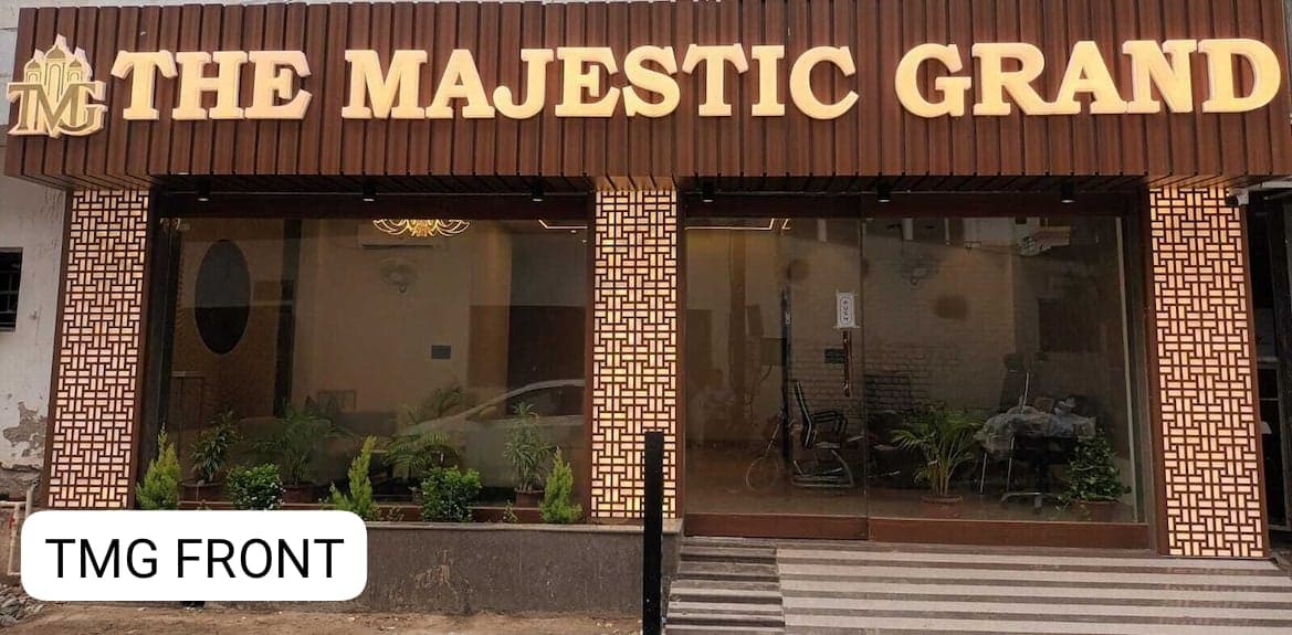 THE MAJESTIC GRAND - Tap to explore photos