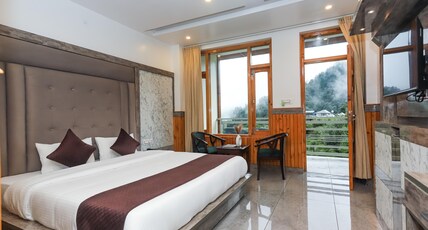 BR resort Room Type - Luxury Room with Balcony