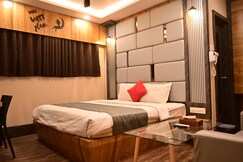 HOTEL PADMA MANOR LUXE