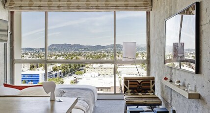 The LINE Hotel LA Room Type - Hollywood Hills View King