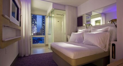 YOTEL New York Times Square Room Type - Premium Queen Room