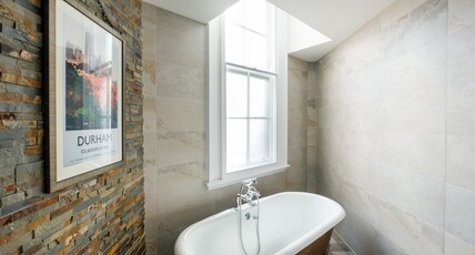 Hotel Indigo DURHAM, an IHG hotel Room Type - 2 Queen Premium with Bathtub