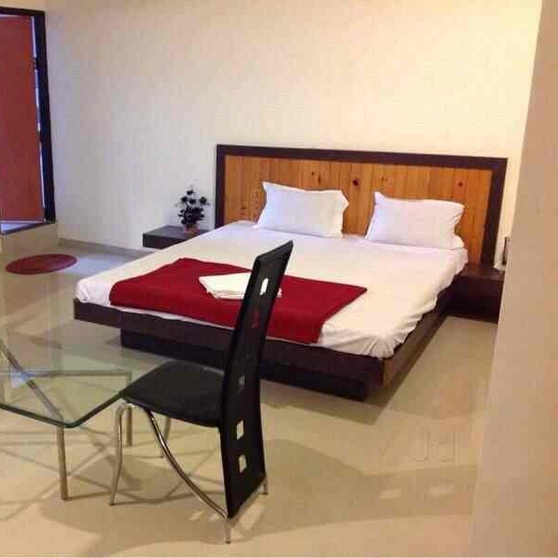 Hotel Abhinandan - Tap to explore photos