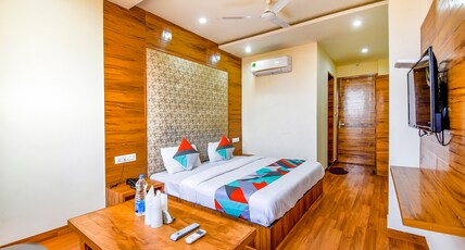 FabHotel Black Diamond Room Type - Family Room