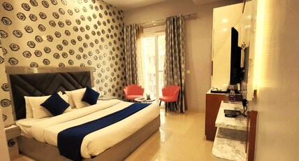 Corbett View Banquets and Resorts Room Type - Executive Room