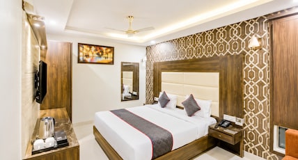 Nirvana Hotel Delhi Airport Room Type - Executive Room With Free Parking Nirvana Hotel Delhi Airport Room Type - Executive Room With Free Parking