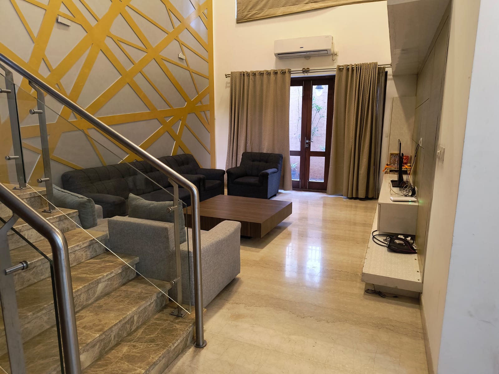 Prestige Tech Vista Guest house, Bangalore - Tap to explore photos