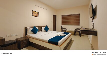 Lumino Skypark Room Type - Deluxe Rooms
