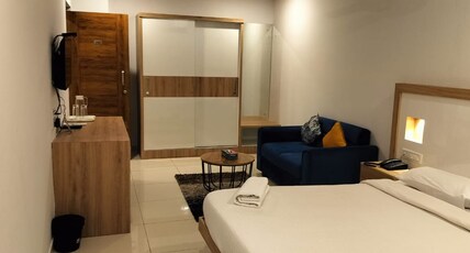 Ivory Studio One 2 Room Type - Deluxe Room