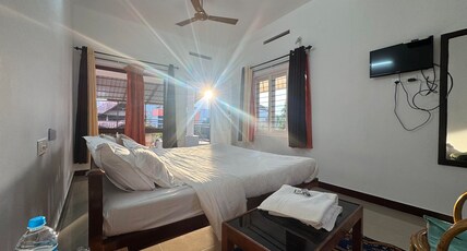 Quadriya Palace Room Type - Large double or twin room with mountain view