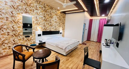 Hotel Buddha Park Room Type - Triple Bed Room
