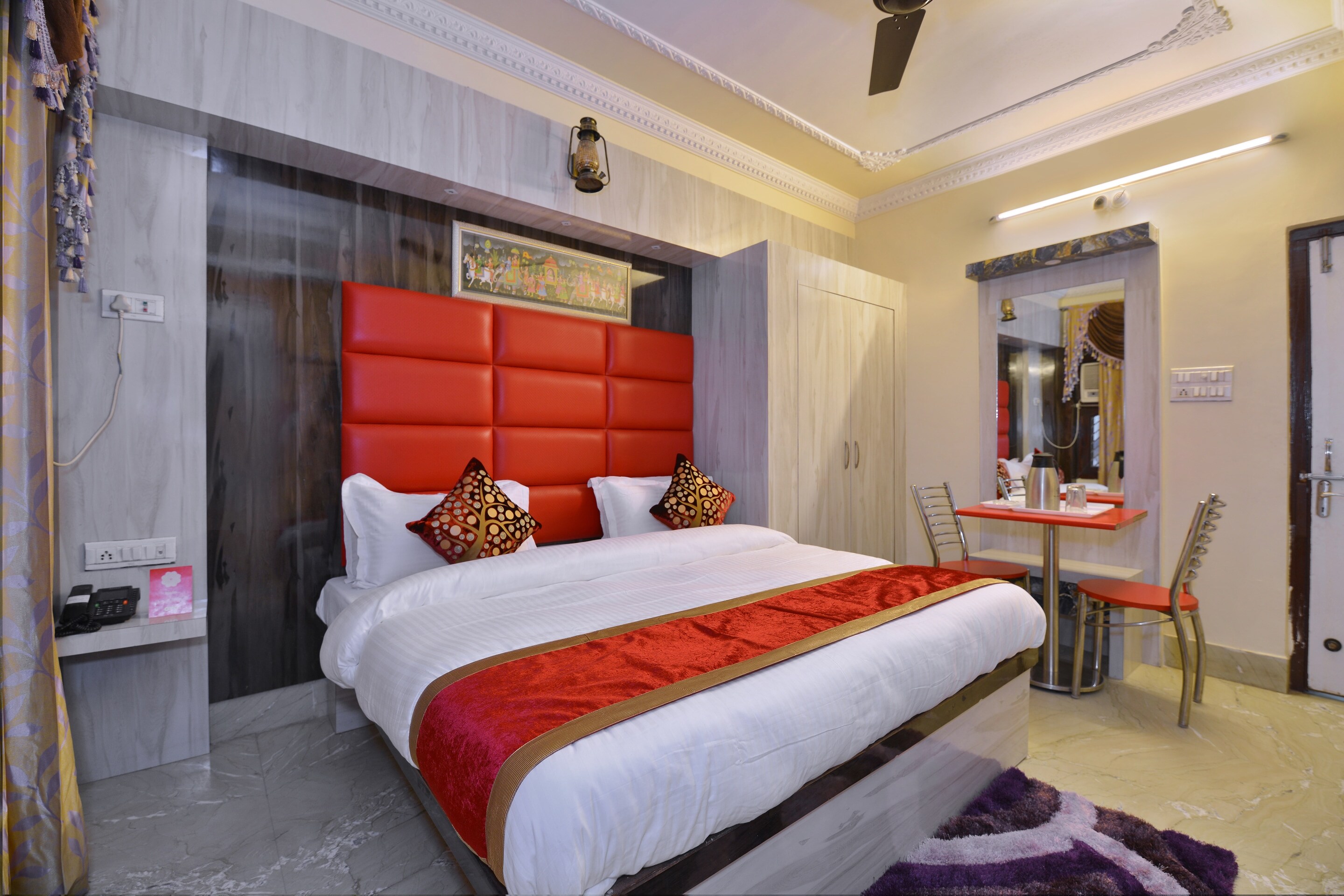Super Hotel O Ganpati Plaza Ajmer - Tap to explore photos