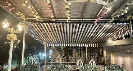 French Themed Manor Room Type - Chico’s Den