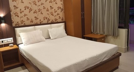 Hotel Panda Room Type - DELUXE NON AC ROOM