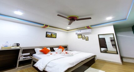 Krishna Hilltop Resort & Villa Room Type - Deluxe Room