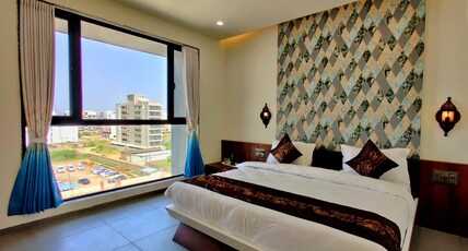 The White Flora Hotel Room Type - Deluxe Room