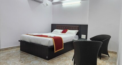 Royal Residency Room Type - Single Family AC