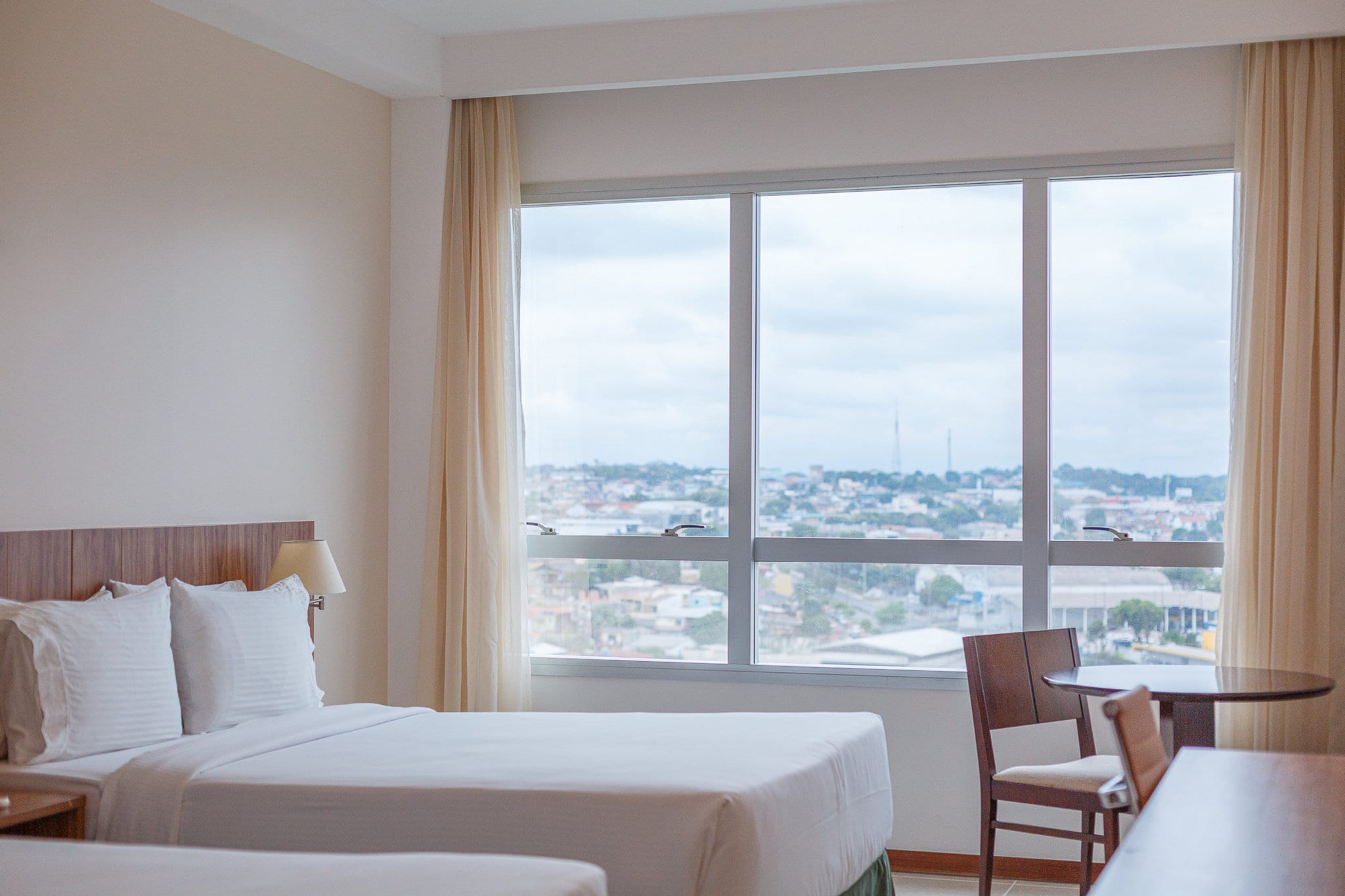 Holiday Inn Manaus - Tap to explore photos