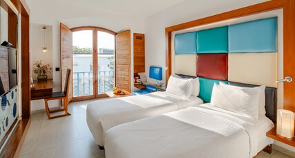 The Promenade Room Type - Superior Room - 2 Single Beds