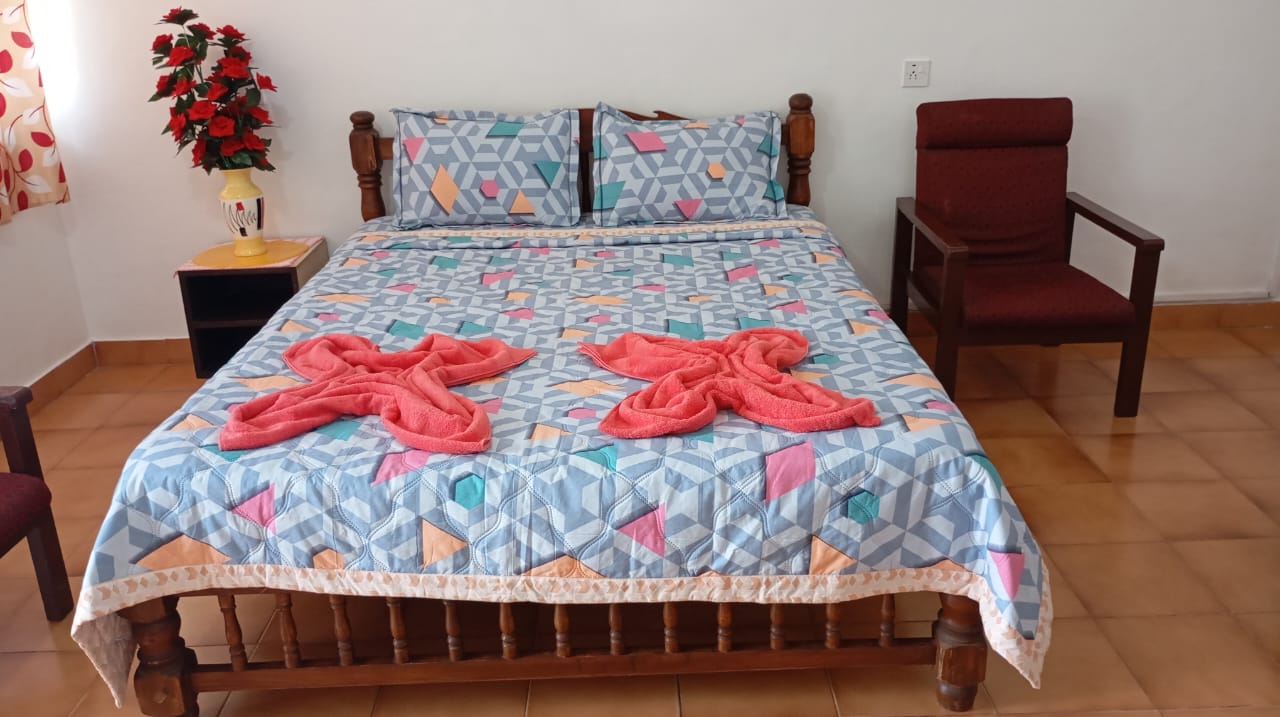 Hotel ECOSIA Private Rooms And Restaurant - Tap to explore photos