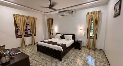Eden Ember Castle Room Type - Villa Suite1