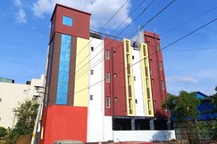 SRI GAYATHRI ROOMS