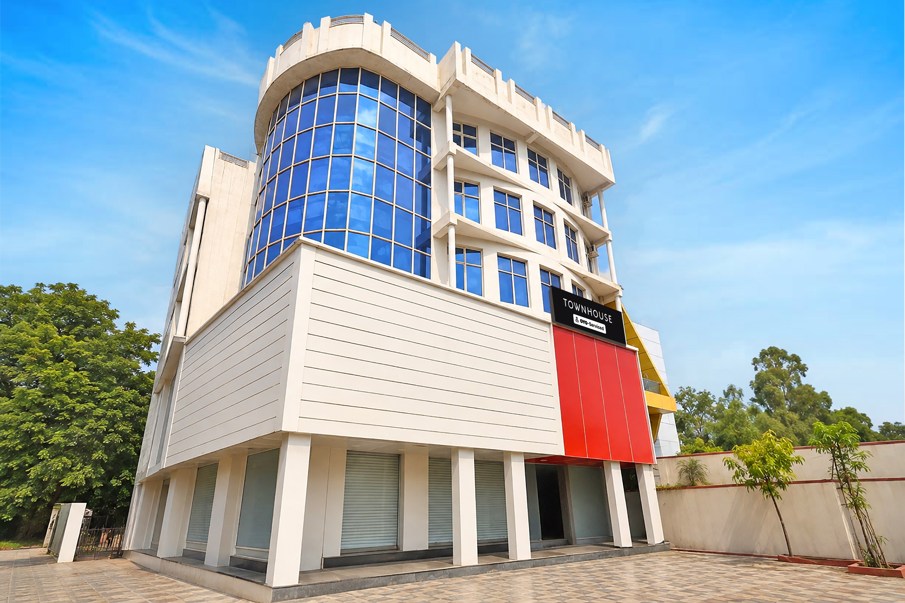 Townhouse City Centre Gwalior Formerly Hotel Sunbeam - Tap to explore photos