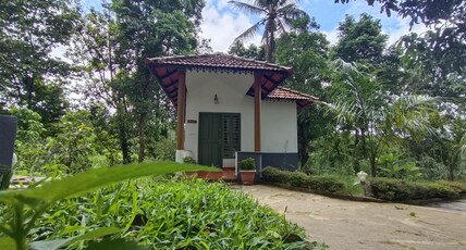 Coorg Gavadana Resort Room Type - Walnut Superior Cottage Forest View
