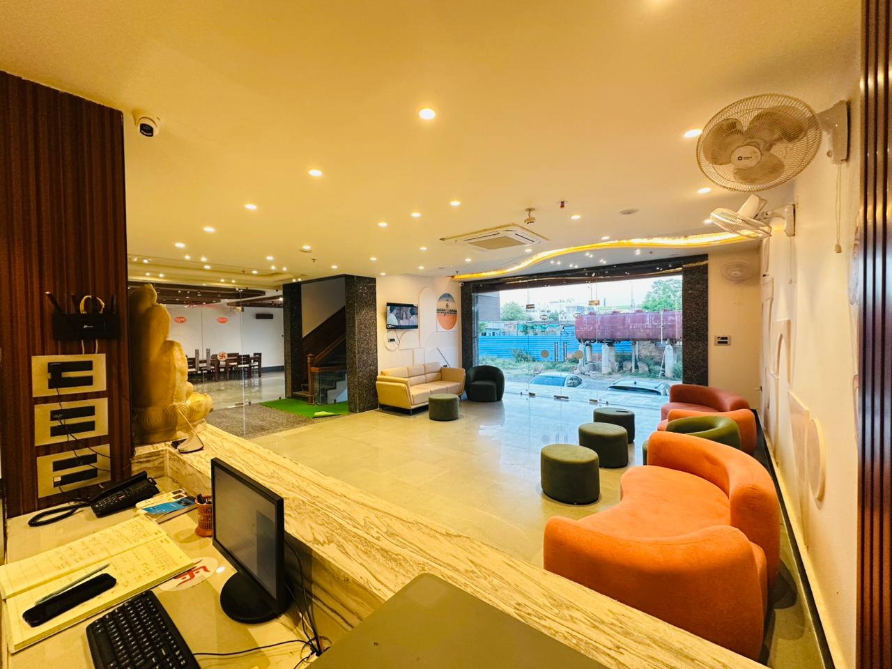 Main gallery