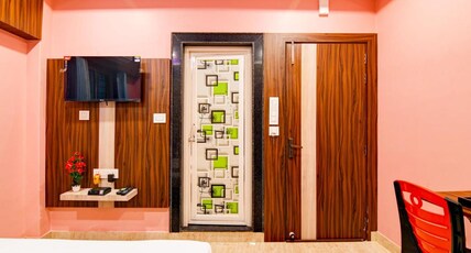 Uttara  Residency Room Type - Queen Size Bed Non-AC