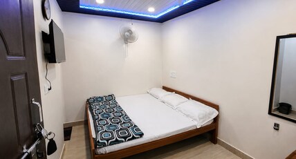 Vishwanath Gange Home Stay Room Type - Bedroom 5