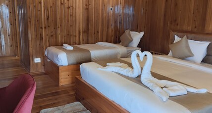 ROSENBLUTH INN Room Type - EXEQUITIVE SUIT