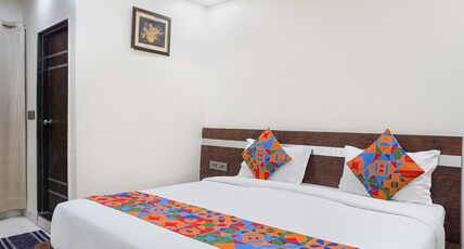 FabHotel Jalsa DLX Room Type - Deluxe Room