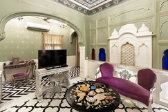 Pearl Palace Heritage