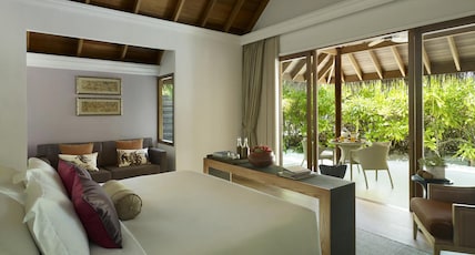 Dusit Thani Maldives Room Type - Beach Plunge Pool Villa, 122sqm, Beachfront, Butler Service, Sunset view Dusit Thani Maldives Room Type - Beach Plunge Pool Villa, 122sqm, Beachfront, Butler Service, Sunset view