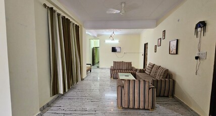 R202 3BHK in Krishna Nagar Lucknow Room Type - R202 3BHK in Krishna Nagar Lucknow