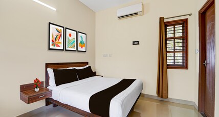Super Collection O Vazhapadi Bus Terminal Formerly Hotel Phoenix Room Type - Classic