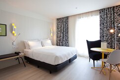 Hotel Vincci Bit