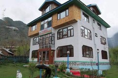 Address of Hotel Kohinoor