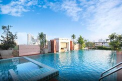 D Varee Montara Thonglor 25