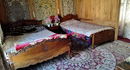 Houseboat shamshad Room Type - Bedroom 1