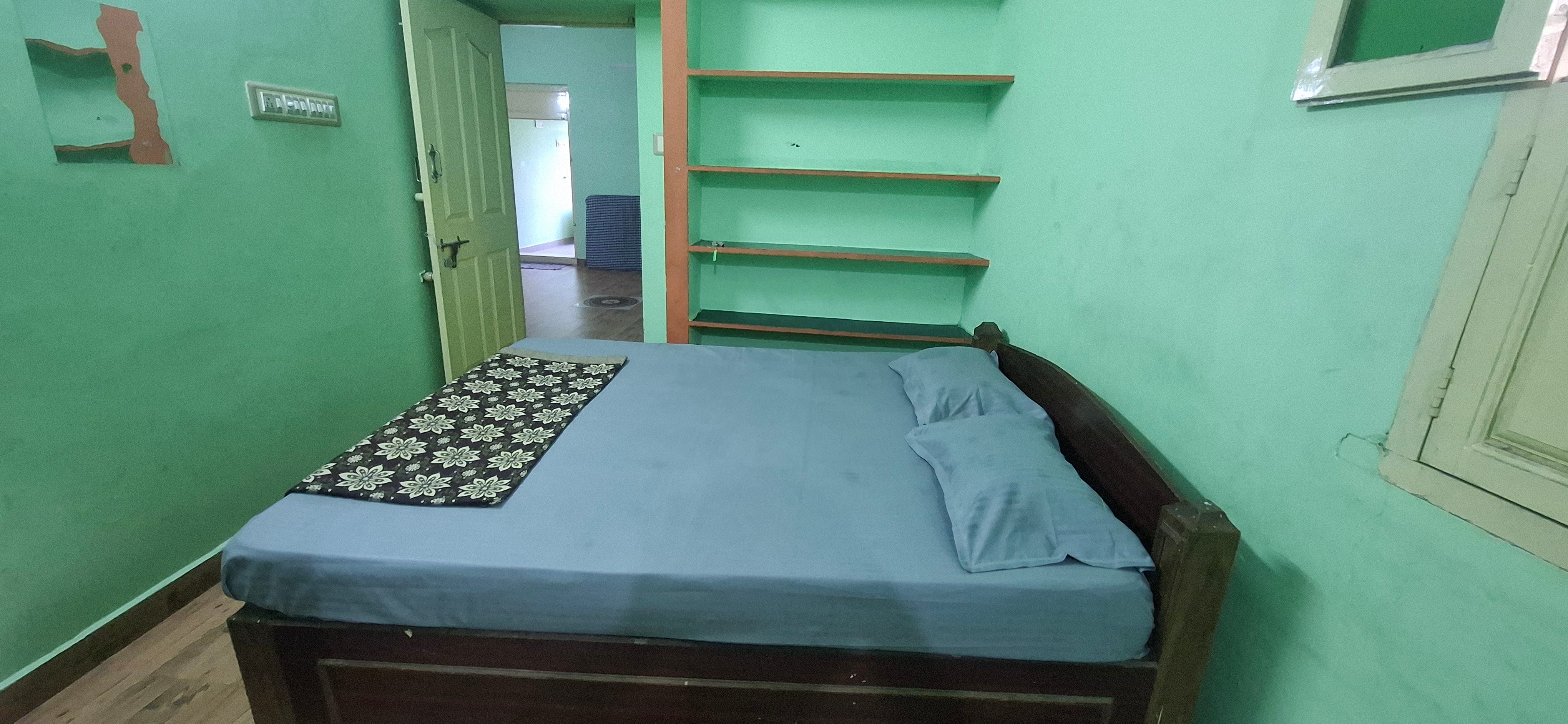 Ashwin Home Stay - Tap to explore photos