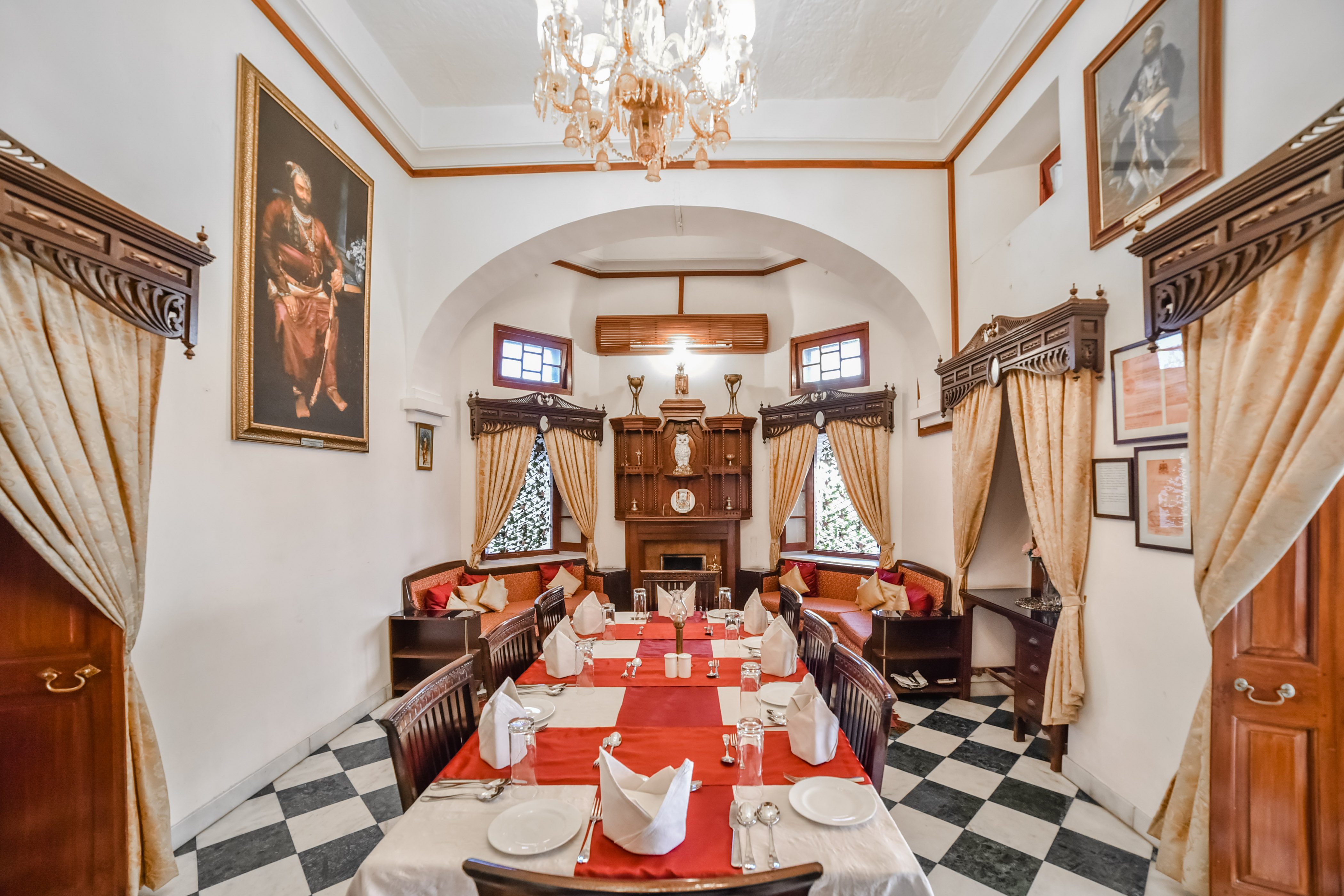 Bedla house (100 year old Bungalow) Rooms & Restaurant Hotel Udaipur