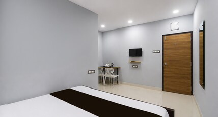 Hotel O OASIS Inn Room Type - Classic