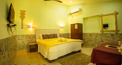 ROCKIT CAFE & STAY Room Type - Standard Double Room