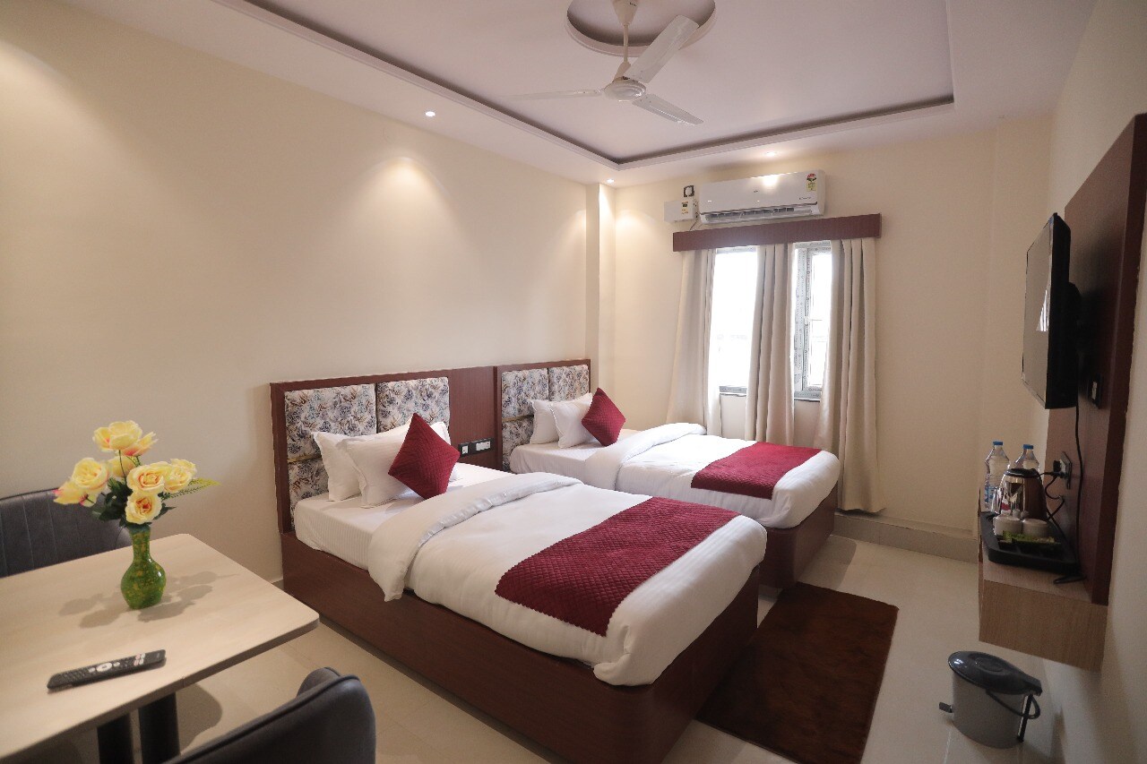 Hotel Maharani Grand - Tap to explore photos
