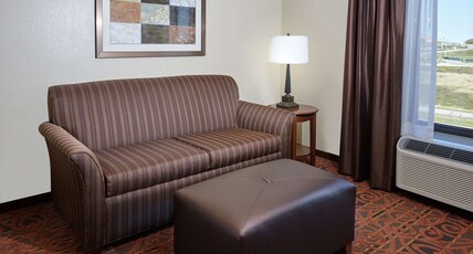 Hampton Inn & Suites by Hilton Milwaukee/Franklin Room Type - 2QN STDO MIC FRIDG WTBR NS