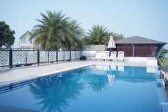 Riviera Resort and Hotel