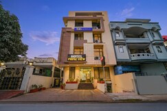 FabHotel Aayansh