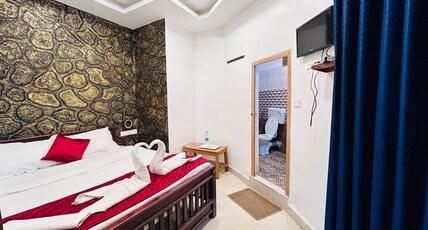 C4 Resorts Room Type - Deluxe Double Room